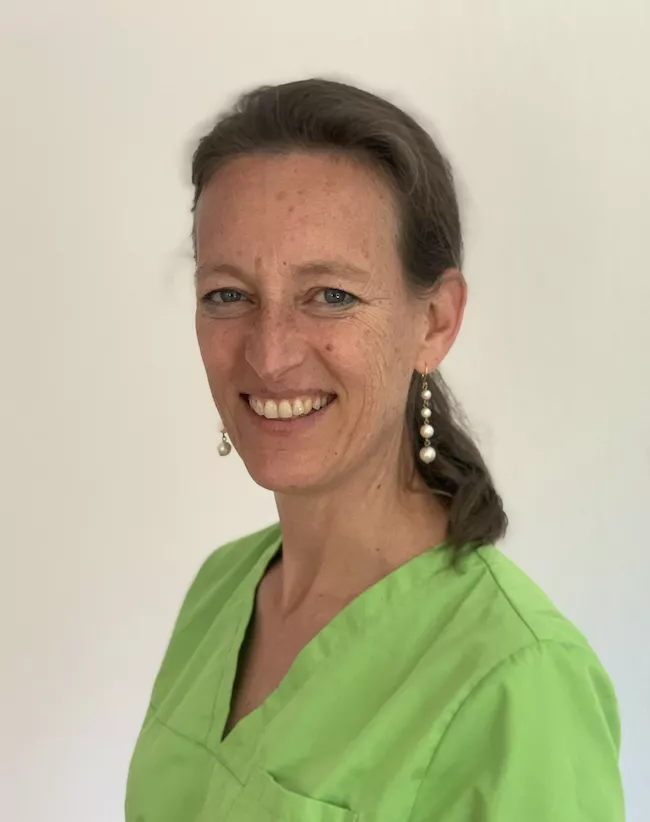 Dr. Cornelia Fach